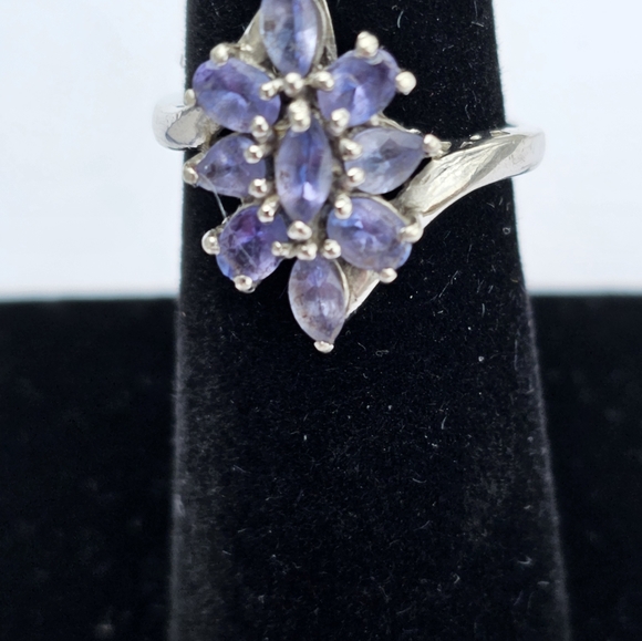 Genuine Stauer Tanzanite Sterling Silver Ring Size 8 - Picture 4 of 6